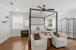 10 Hanley Downs, Saint Louis, MO 63117 - Photo 12