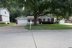 1272 Beaver Creek Rd, Chesterfield, MO 63017 - Photo 1