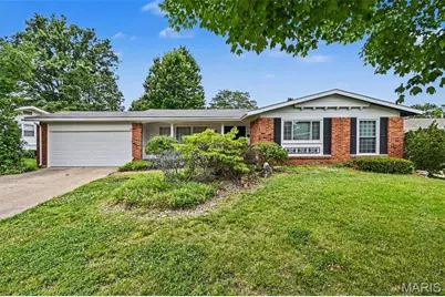 3265 Classic Drive, Florissant, MO 63033 - Photo 1
