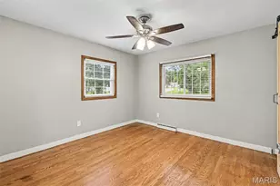 6706 Vineland Dr, Hazelwood, MO 63042 - Photo 8