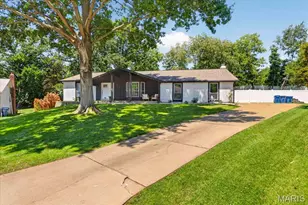 320 Quails Hill Ct, Ellisville, MO 63011 - Photo 2