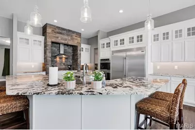 401 Hamlet Court, O'Fallon, MO 63367 - Photo 2