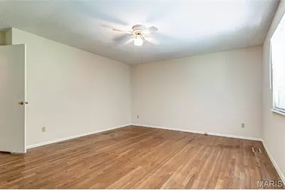501 Clayworth Drive, Ballwin, MO 63011 - Photo 22