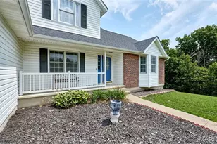 301 Country View Dr, Winfield, MO 63389 - Photo 6