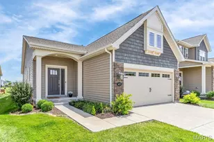 405 Copperfield Ct, Saint Charles, MO 63301 - Photo 2