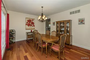 733 Castle Ridge Dr, Ballwin, MO 63021 - Photo 8