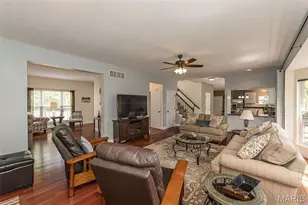 733 Castle Ridge Dr, Ballwin, MO 63021 - Photo 16