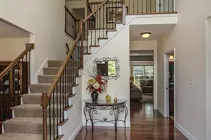 733 Castle Ridge Dr, Ballwin, MO 63021 - Photo 4