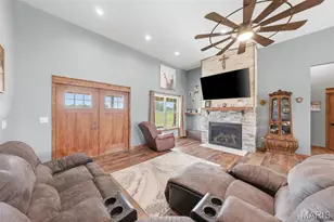 29601 Bueltmann Rd, Jonesburg, MO 63351 - Photo 20