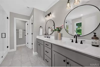8737 Magdalen Avenue, Saint Louis, MO 63144 - Photo 28