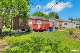 8246 Montreal Dr, University City, MO 63132 - Photo 6