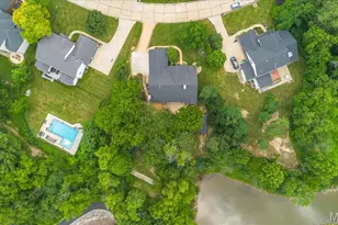 766 Southbrook Forest Ct, Saint Charles, MO 63304 - Photo 2