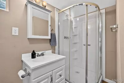 6707 Arthur Avenue, Saint Louis, MO 63139 - Photo 32