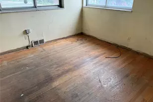 1003 Chartres Ave, University City, MO 63132 - Photo 22