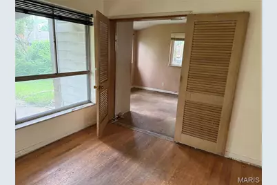 1003 Chartres Avenue, University City, MO 63132 - Photo 12