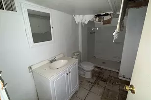 1003 Chartres Ave, University City, MO 63132 - Photo 42
