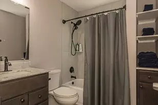 7808 Fleta St, Affton, MO 63123 - Photo 8