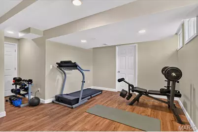 1059 Greystone Manor Parkway, Chesterfield, MO 63005 - Photo 52