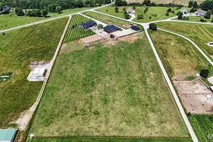 219 Fieth Rd, Troy, MO 63379 - Photo 10