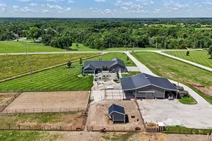 219 Fieth Rd, Troy, MO 63379 - Photo 4