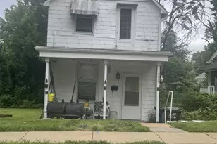 7443 Hoover Ave, Richmond Heights, MO 63117 - Photo 1
