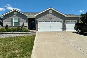 1100 Slapshot Dr, Foristell, MO 63348 - Photo 1