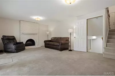 1621 Long Leaf Circle, Saint Louis, MO 63146 - Photo 16