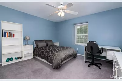 1776 Schoettler Valley Drive, Chesterfield, MO 63017 - Photo 32