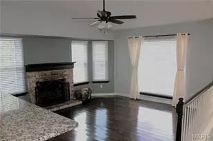 1511 Glenn Brooke Woods Cir, Ballwin, MO 63021 - Photo 2