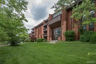 585 Coeur de Royale Dr, Creve Coeur, MO 63141 - Photo 26