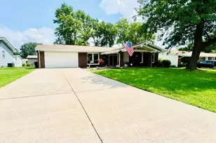 741 Lamplight Ln, Hazelwood, MO 63042 - Photo 58