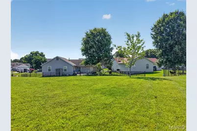 1412 Apple Valley Drive, O'Fallon, MO 63366 - Photo 24