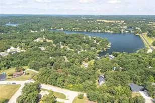 205 Summer Set Dr, De Soto, MO 63020 - Photo 8