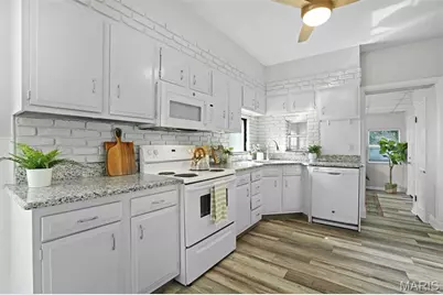 8828 Powell Avenue, Saint Louis, MO 63144 - Photo 10