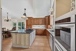 626 Dartmouth Crest Dr, Wildwood, MO 63011 - Photo 18