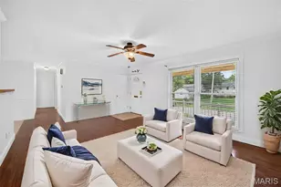 3843 Tesson Ct, Saint Louis, MO 63123 - Photo 2