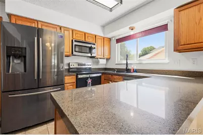 807 Amanda Drive, Saint Peters, MO 63376 - Photo 22