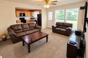 2130 Canterbury Dr, Florissant, MO 63033 - Photo 10