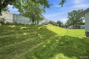 2266 Halyard Ct, Mehlville, MO 63129 - Photo 8