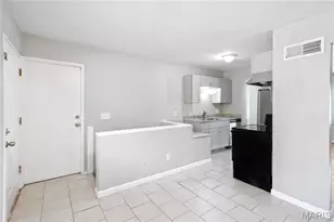 11010 Ebert Dr, Saint Louis, MO 63136 - Photo 8