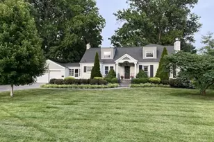 866 N Taylor Ave, Kirkwood, MO 63122 - Photo 1