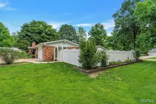 1010 Dovergate Dr, Kirkwood, MO 63122 - Photo 62