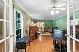 1010 Dovergate Dr, Kirkwood, MO 63122 - Photo 20