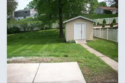 1617 Cork Court, Hazelwood, MO 63042 - Photo 2