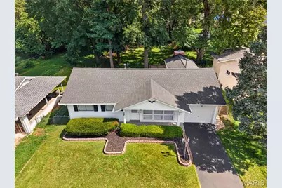 8341 Buddie Drive, Hazelwood, MO 63042 - Photo 4