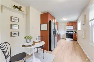 2662 Bonniebrook Dr, Maryland Heights, MO 63043 - Photo 8