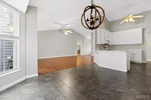 8010 Knights Crossing Dr, O'Fallon, MO 63368 - Photo 10