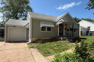 2456 Wieck Dr, Jennings, MO 63136 - Photo 1