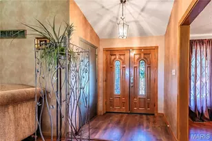 1191 Indian Bluff Ln, Saint Louis, MO 63138 - Photo 12