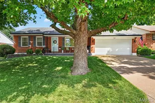 7321 Coronado Ave, Saint Louis, MO 63116 - Photo 2